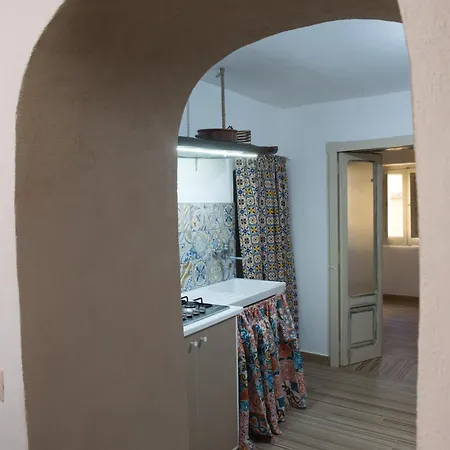 לינה וארוחת בוקר Al Borgo Maison Oliveto Citra